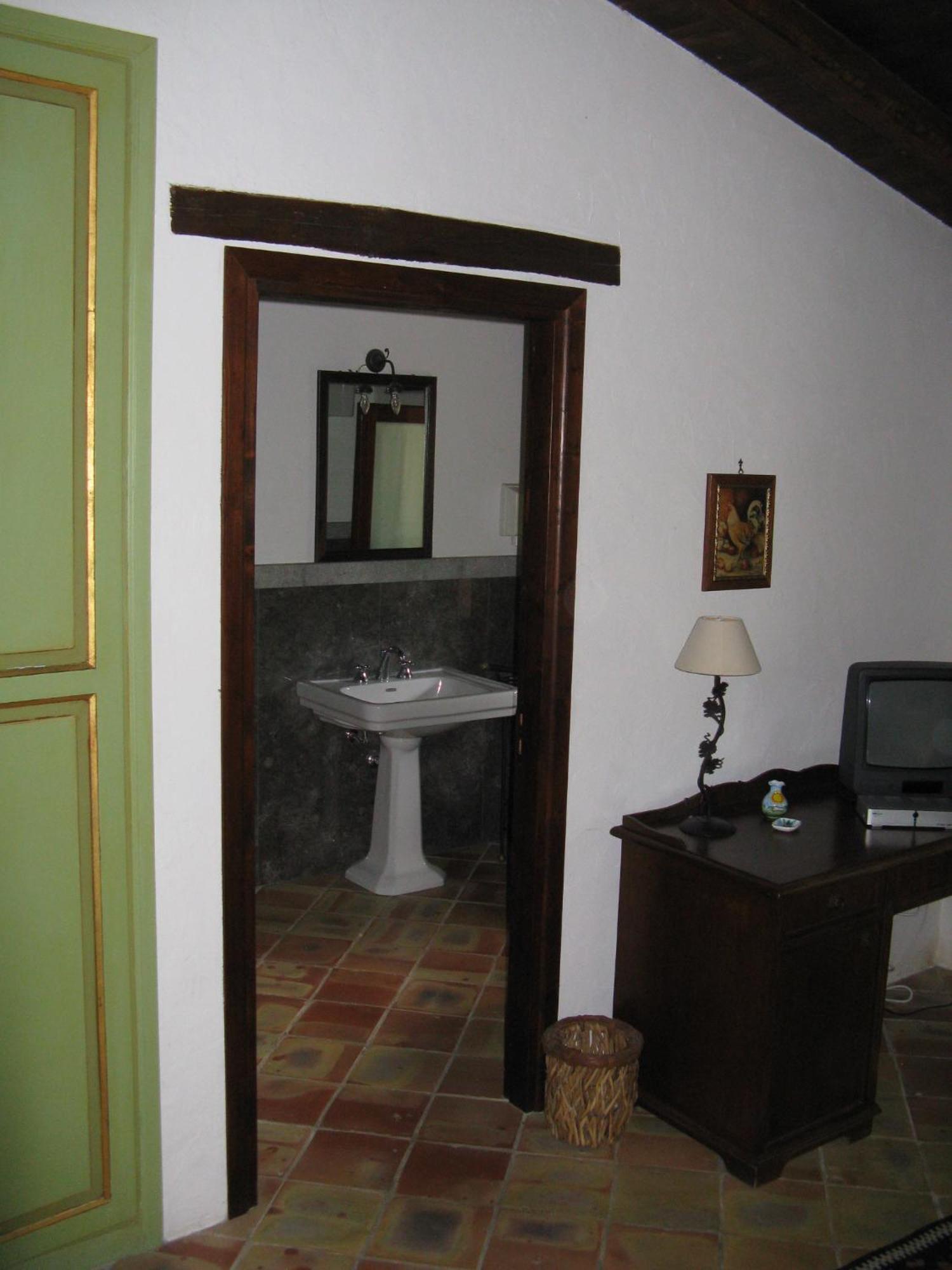 Crapa Licca Villa Ventimiglia di Sicilia Oda fotoğraf