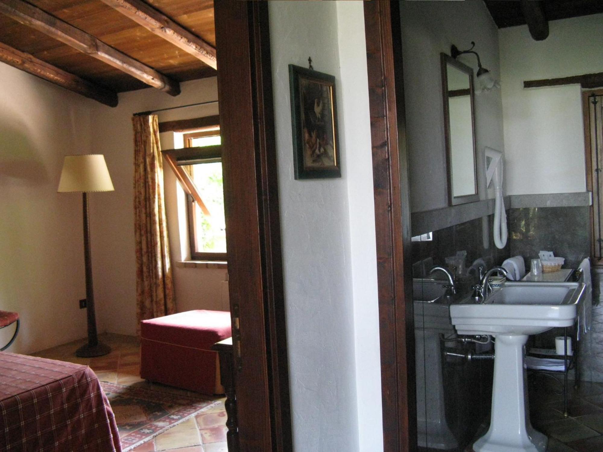 Crapa Licca Villa Ventimiglia di Sicilia Oda fotoğraf